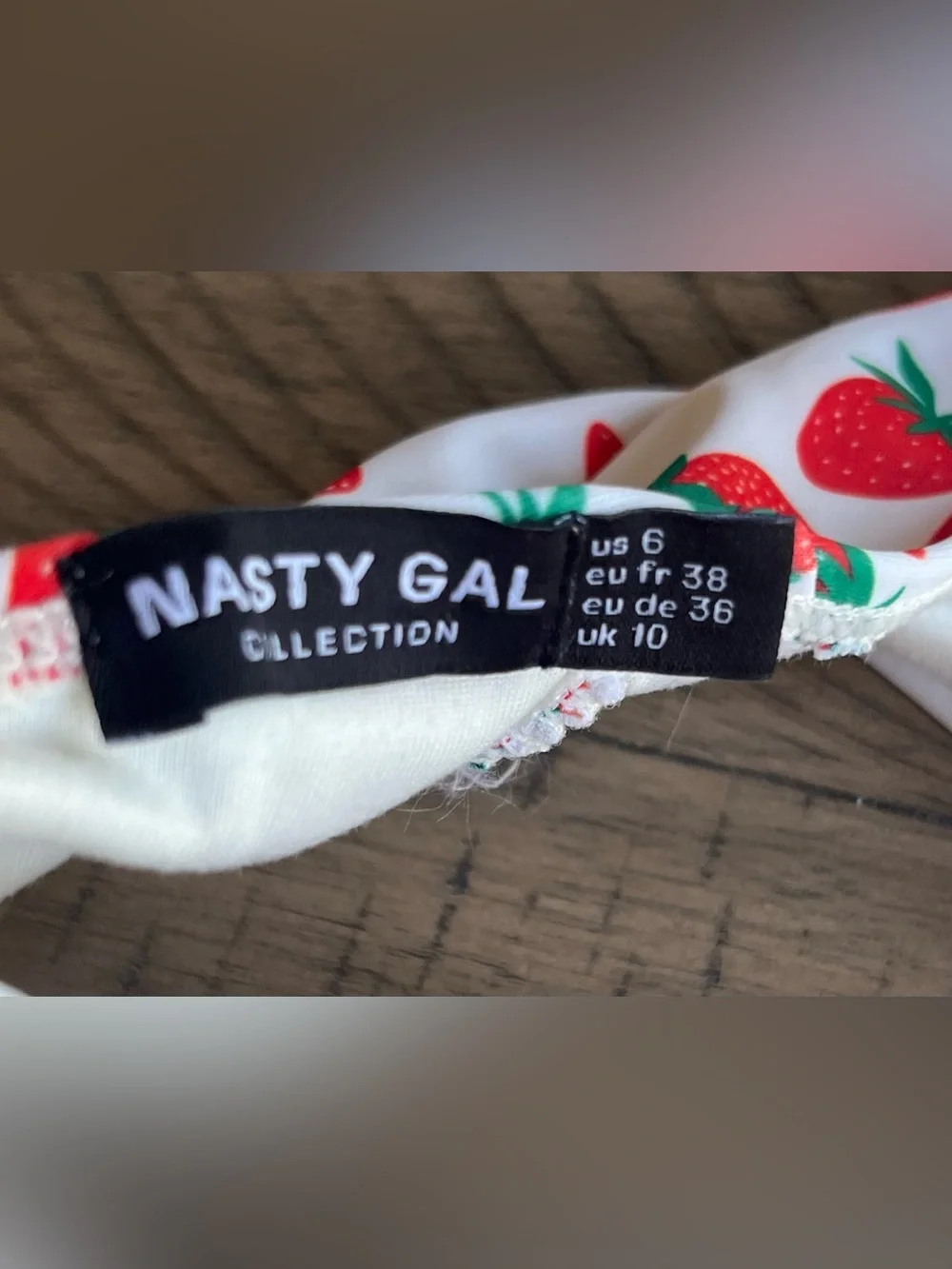 Nasty Gal Strawberry Gingham Mix Bikini Bandeau Top High-Waist Bottoms Size 6